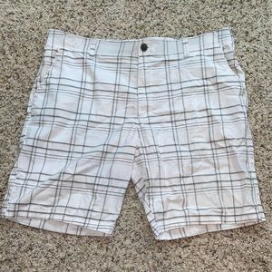 Lee Performance Series Plaid shorts